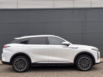 Omoda 9 1.5 T-GDI 537KM 2025 OMODA Omoda 9 1.5 Super Hybrid Exclusive AWD Suv 537KM 2025, zdjęcie 4