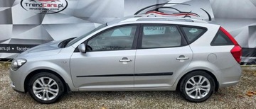 Kia Ceed I Hatchback 5d Facelifting 1.6 DOHC CVVT 126KM 2009 Kia Ceed 1.6 126 KM bezwypadkowy serwisowany salon Polska 1.6 Benzyna 126KM, zdjęcie 4