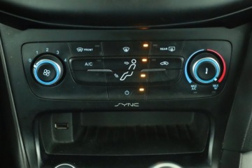 Ford Focus III Kombi Facelifting 1.5 TDCi 95KM 2016 Ford Focus 1.5 TDCi, Salon Polska, Klima, zdjęcie 11