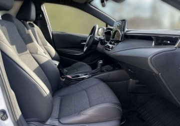 Toyota Corolla XII TS Kombi Facelifting 1.8 Hybrid 140KM 2023 Toyota Corolla 1.8 Hybrid Style ASO VAT 23 Toyota Mikolajczak Leszno, zdjęcie 11