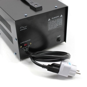 TRANSFORMATOR 220V-240V NA 110V-120V (2000W)