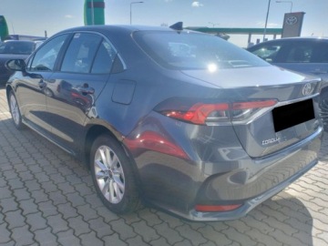 Toyota Corolla XII Sedan Facelifting 1.8 Hybrid 140KM 2025 Od ręki - Comfort 1.8 Hybrid 140KM | Podgrzewane fotele!, zdjęcie 2