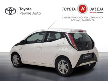 Toyota Aygo II Hatchback 5d 1.0 VVT-i 69KM 2014 Toyota Aygo 1.0 VVT-i X-play II (2014-) 1.0 VVT-i, zdjęcie 8