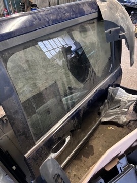 CHRYSLER TOWN COUNTRY GRAND CARAVAN DVEŘE ZADNÍ LEVÉ KOMPLETNÍ SKLO (OKNO)