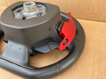 НАКЛАДКА НА РУЛЬ CHEVROLET CAMARO 2016-