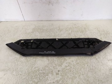 AUDI A4 B9 OSŁONA PŁYTA ZDERZAKA 8W0807611E