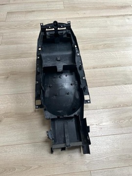 Yamaha YZF R6 RJ03 RJ01 99-02 Заполняющая колесную арку задняя кнопка