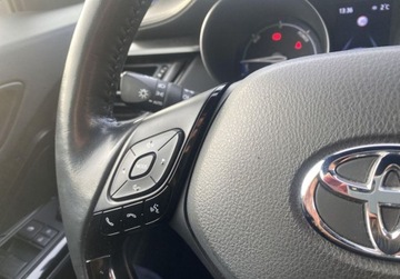 Toyota C-HR I Crossover Facelifting 1.8 Hybrid 122KM 2022 Toyota C-HR 1.8 Hybrid Style Salon PL ASO Bezwypadkowy Toyota Leszno, zdjęcie 24