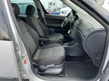 Skoda Roomster 2012 Škoda Roomster Skoda Roomster 1.6-16V Scout Klima, zdjęcie 15