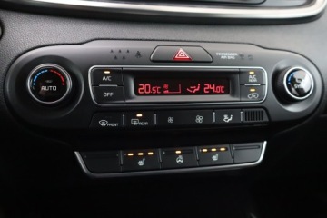 Kia Sorento III SUV Facelifting 2.0 CRDi 185KM 2019 Kia Sorento 2.0 CRDi, Salon Polska, Serwis ASO, zdjęcie 15