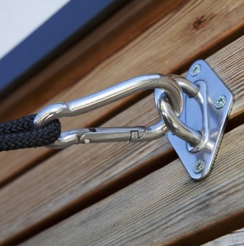 КАРАБИН С ЗАМКОМ БЕЗОПАСНОСТИ, прочный, ОЦИНКОВАННЫЙ, 10 мм.