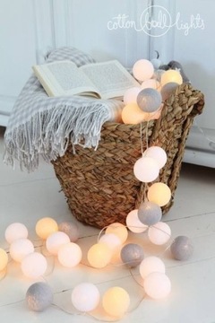 Zestaw lampek Cotton Balls by Green Canoe 50 kul