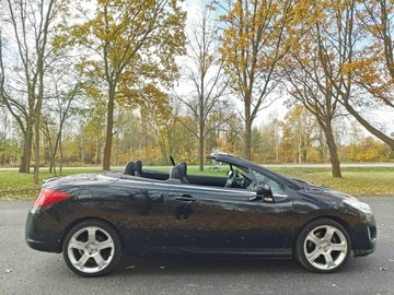 Peugeot 308 I Hatchback 5d 2.0 HDi FAP 140KM 2009 Peugeot 308 CC, zdjęcie 5