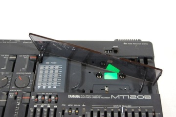МНОГОТРЕКОВЫЙ КАССЕТНЫЙ РЕКОРДЕР YAMAHA MT-120S