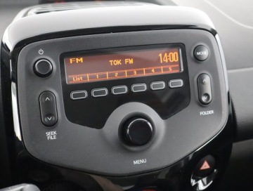 Citroen C1 II Hatchback 5d 1.0 VTi 72KM 2020 Citroen C1 1.0 VTi, Salon Polska, Klima, zdjęcie 12
