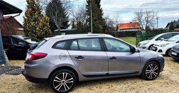 Renault Megane III Grandtour 1.6 16v 100KM 2010 Renault Megane 1.6 16V benzyna NISKI PRZEBIEG klimatyzacja super OKAZJA, zdjęcie 12