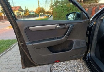 Volkswagen Passat B7 Variant 2.0 TDI CR DPF BlueMotion 170KM 2012 Volkswagen Passat 2.0 TDI 170KM DSG Zadbany Udokumentowany przebieg, zdjęcie 17