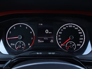 Volkswagen Polo VI Hatchback 5d 1.0 TSI 95KM 2017 VW Polo 1.0 TSI, Salon Polska, Skóra, Klima, zdjęcie 10