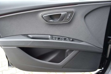 Seat Leon III ST Facelifting 1.5 EcoTSI 130KM 2020 Seat Leon SalonPL ST TSI 130KM Xcellence Pakiet Zimowy ACC LED Comfort Dea, zdjęcie 23