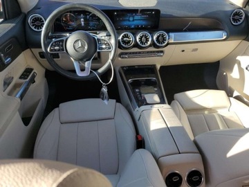 Mercedes GLB 2023 Mercedes-Benz GLB 250 4Matic 2023 2.0l 2.0 Benzyna 221KM, zdjęcie 8