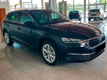 Skoda Octavia IV Liftback 1.5 TSI EVO 150KM 2025 SKODA Octavia Selection 1.5 TSI mHEV DSG Combi 150KM 2025, zdjęcie 1