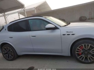 Maserati 2023 Maserati Grecale Modena 2023 2.0 Benzyna 325KM, zdjęcie 5