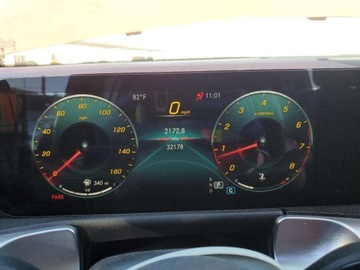 Mercedes GLB 2022 Mercedes-Benz GLB 250 4Matic 2022 2.0l 2.0 Benzyna 221KM, zdjęcie 9