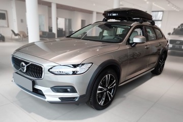 VOLVO V90 / V90 CC 2016- БАМПЕР КРЫШКА