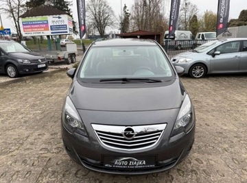 Opel Meriva II Mikrovan 1.4 Turbo ECOTEC 140KM 2011 Opel Meriva Opel Meriva 1.4 Benzyna 140KM, zdjęcie 1