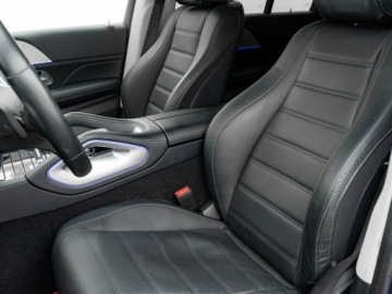 Mercedes GLE V167 SUV 2.0 300d 245KM 2019 Mercedes GLE 300 300d 4-Matic Podgrz. wentyl.f, zdjęcie 12