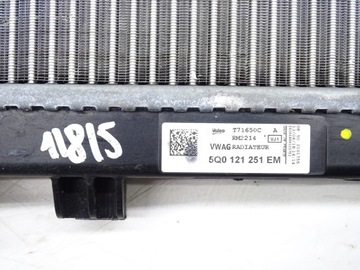 CHLADIČ VODY TEKUTINY KAPALINY VW GOLF VII 7 MK7 PASSAT B8 5Q0121251EM
