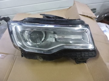 JEEP GRAND CHEROKEE WK2 BI-XENON LED PRAWY 68144708AF EUROPA ORYGINAŁ