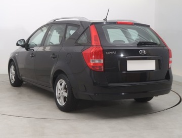 Kia Ceed I SW Facelifting 1.4 DOHC CVVT 90KM 2011 Kia Ceed 1.4 CVVT, Klima, Podgrzewane siedzienia, zdjęcie 3