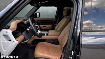 Land Rover Defender IV (L663) Hard Top 90 3.0D R6 250KM 2024 Land Rover Defender Land Rover Defender 3.0 Diesel 250KM, zdjęcie 6