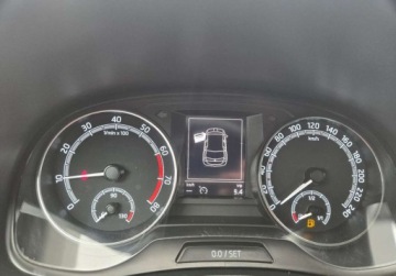 Skoda Fabia III Hatchback Facelifting 1.0 MPI 75KM 2019 Skoda Fabia Swiezo sprowadzony Zarejestrowany. Ubezpieczony. MPI. Radar., zdjęcie 5