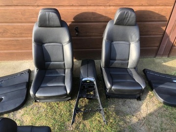 FOTELE KOMFORTY FULL EUROPA NIĆ CZARNA SKÓRA BMW F10 F11 F01 F07 LIFT LCI