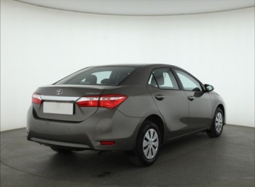Toyota Corolla XI Sedan Facelifting 1,33 Dual VVT-i 99KM 2017 Toyota Corolla 1.3 Dual VVT-i, Salon Polska, zdjęcie 4
