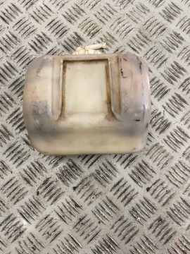 MITSUBISHI PAJERO II NÁDOBKA VYROVNÁVACÍ 91-99R