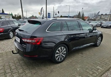 Skoda Superb III Kombi 1.6 TDI 120KM 2018 Skoda Superb kam, cofania, Sprowadzone, zareje..., zdjęcie 4