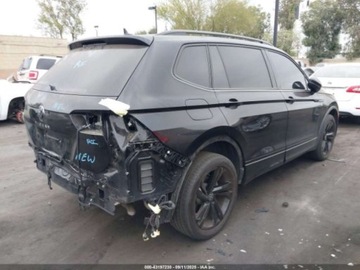 Volkswagen Tiguan II 2023 Volkswagen Tiguan 2.0T SE R-Line Black 2023 2.0 Benzyna 184KM, zdjęcie 6