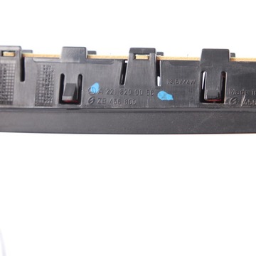 MERCEDES W221 W216 TŘETÍ SVĚTLO STOPU STOP A2218200056