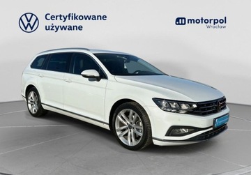 Volkswagen Passat B8 Variant Facelifting 2.0 TDI SCR 150KM 2022 Volkswagen Passat Elegance Pakiety, FV 23, ACC, Kamera, Podgrzewane 4 fot, zdjęcie 13