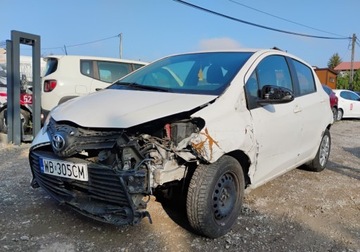 Toyota Yaris III Hatchback 5d Facelifting 1.0 VVT-i 69KM 2016 Toyota Yaris 2016r, 1.0 LPG. Uszkodzony lewy bok. Jezdzi. BenzynaLPG 70KM, zdjęcie 1