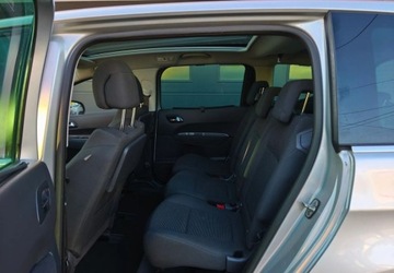 Peugeot 5008 I Minivan 1.6 HDi FAP 115KM 2013 Peugeot 5008 Peugeot 5008 1.6 Diesel 115KM, zdjęcie 7