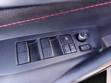 Toyota Corolla XII Hatchback 1.8 Hybrid 122KM 2019 Toyota Corolla 1.8 Hybrid GPF Executive Seria E21, zdjęcie 21