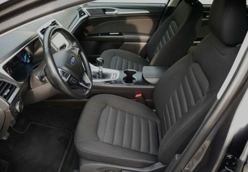 Ford Mondeo V Kombi 2.0 TDCi 150KM 2018 Ford Mondeo Ford Mondeo 2.0 TDCi Edition 2.0 Diesel 150KM, zdjęcie 19