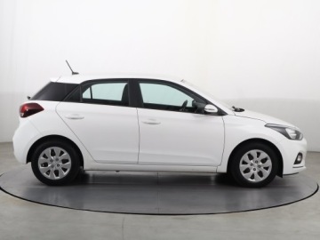 Hyundai i20 II Hatchback 5d Facelifting KAPPA 1.2 MPI 84KM 2020 Hyundai i20 1.2 MPI, Salon Polska, 1. Właściciel, zdjęcie 5