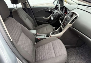 Opel Astra J GTC 1.7 CDTI ECOTEC 130KM 2013 Opel Astra Opel Astra 1.7 CDTI DPF Active 1.7 Diesel 130KM, zdjęcie 12