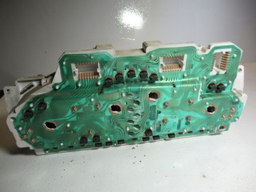 BUDÍKY PŘÍSTROJOVÁ DESKA MITSUBISHI GALANT 2,5V6 MR216545