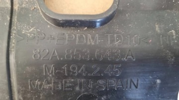 AUDI A1 82A KRYT VÝZTUHA MŘÍŽKY PŘEDNÍ 82A853643A